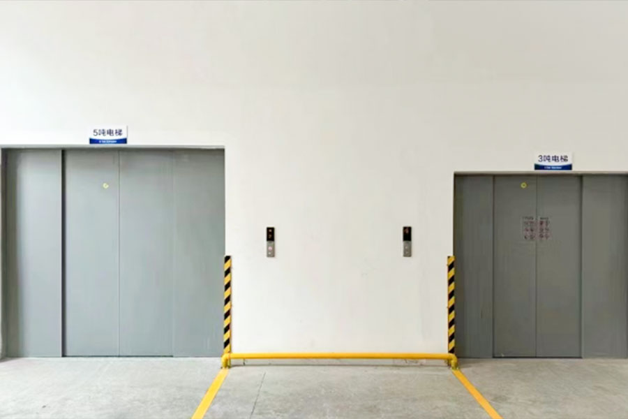 Traction Freight Elevator